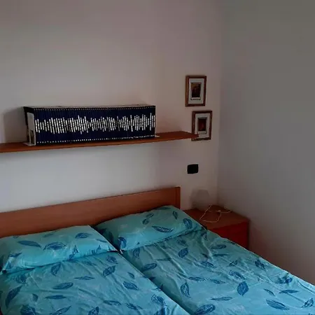 My Holidays - Casa Cesare Διαμέρισμα Domaso